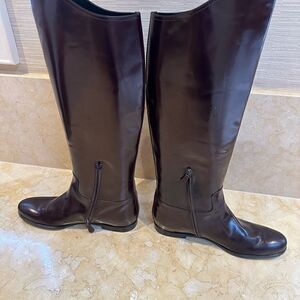 Bottega Veneta dark brown leather riding boot in size 40.5.